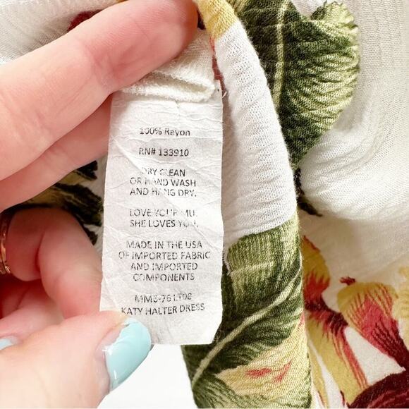 SHOW ME YOUR MUMU Tropical Aloha Blooms Halter Dress Size Medium Hawaiian Beach - Picture 9 of 10